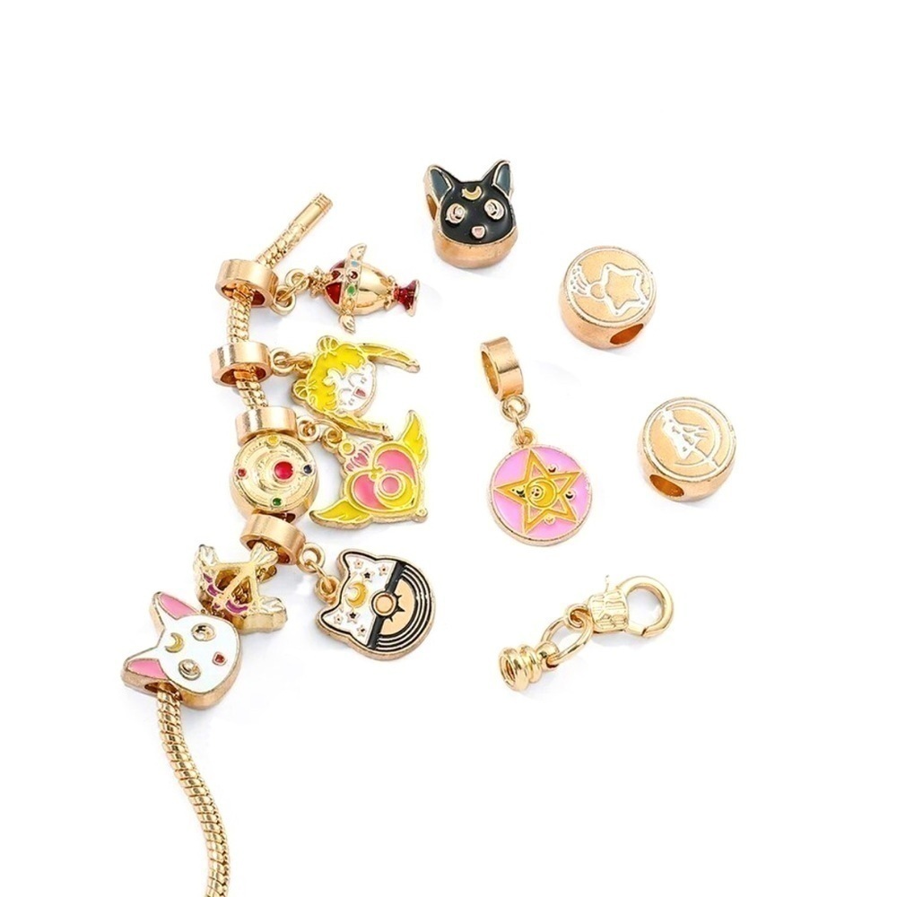 Gold Plated Sailor Moon Themed Bracelet - Picture 4 of 5